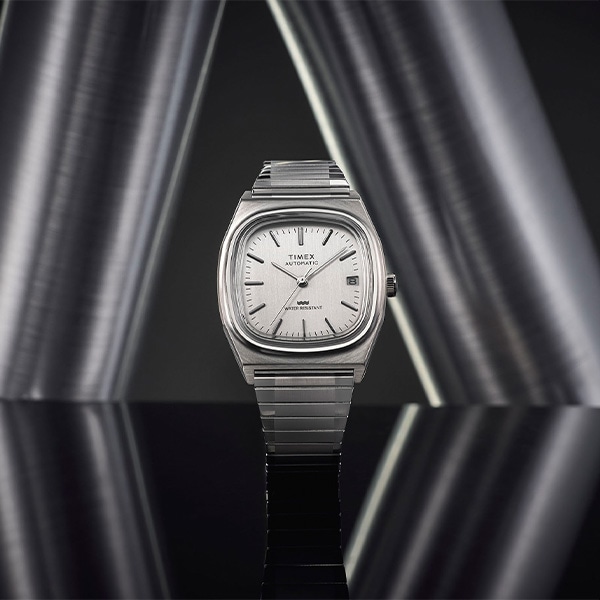 【TIMEX】大人気！ータイメックス リイシュー 1983 AUTMATIC TW2W7080 再入荷〈junksルクア大阪店・梅田〉