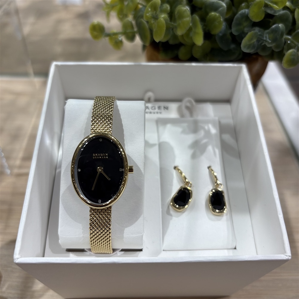 【SKAGEN】Anita Oval　ゴールド×ブラック　SKW1160SETのご紹介〈junksルクア大阪・梅田〉