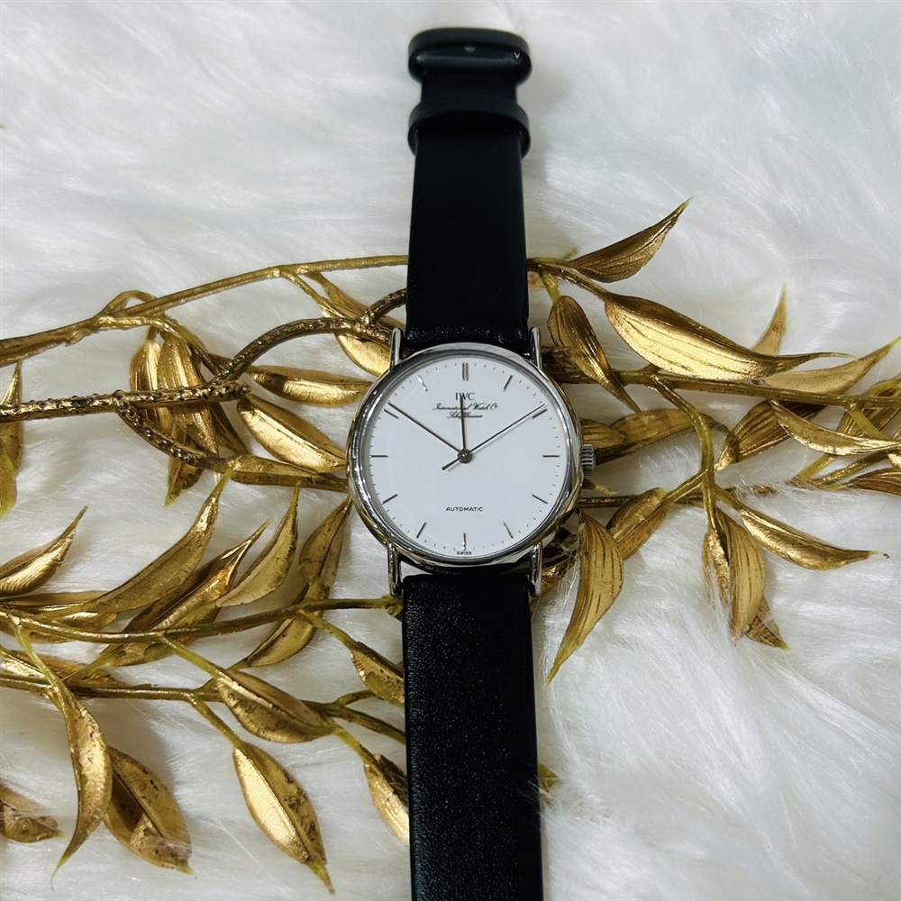 【vintage IWC】ポートフィノ オートマティックのご紹介〈junksルクア大阪〉