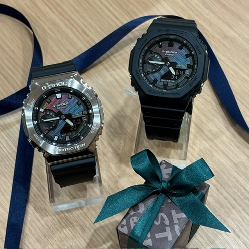 【レインボー×レンガ】G-SHOCK新作*オトナのレインボーカラー!