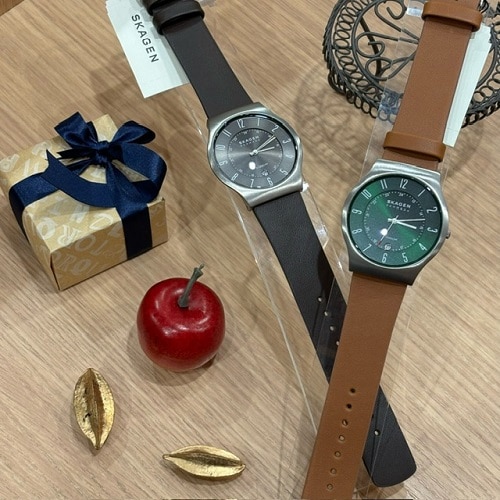 【カラーリングに注目】色遣いがオシャレ!ちょっぴり気分を変えて、個性を演出*SKAGEN