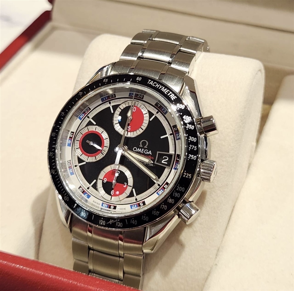 【VINTAGE】カラーがかっこいい!OMEGA のスピードマスターデイトをご紹介します。【グランフロント大阪(梅田)】