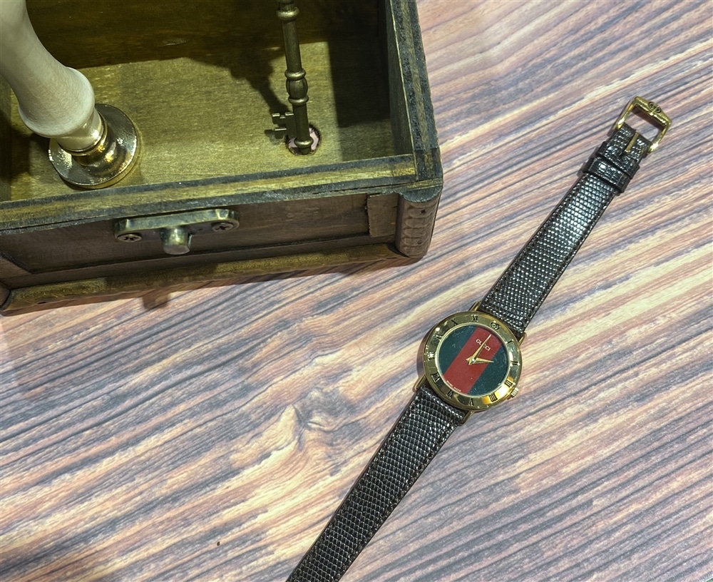 【VINTAGE】GUCCIのカラーリングが特徴的な4500Lをご紹介いたします♪【グランフロント大阪(梅田)】