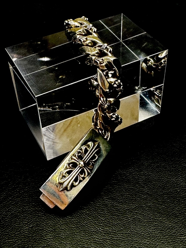 【CHROME HEARTS】ID フローラルクロス ファンシー チェーンブレス入荷