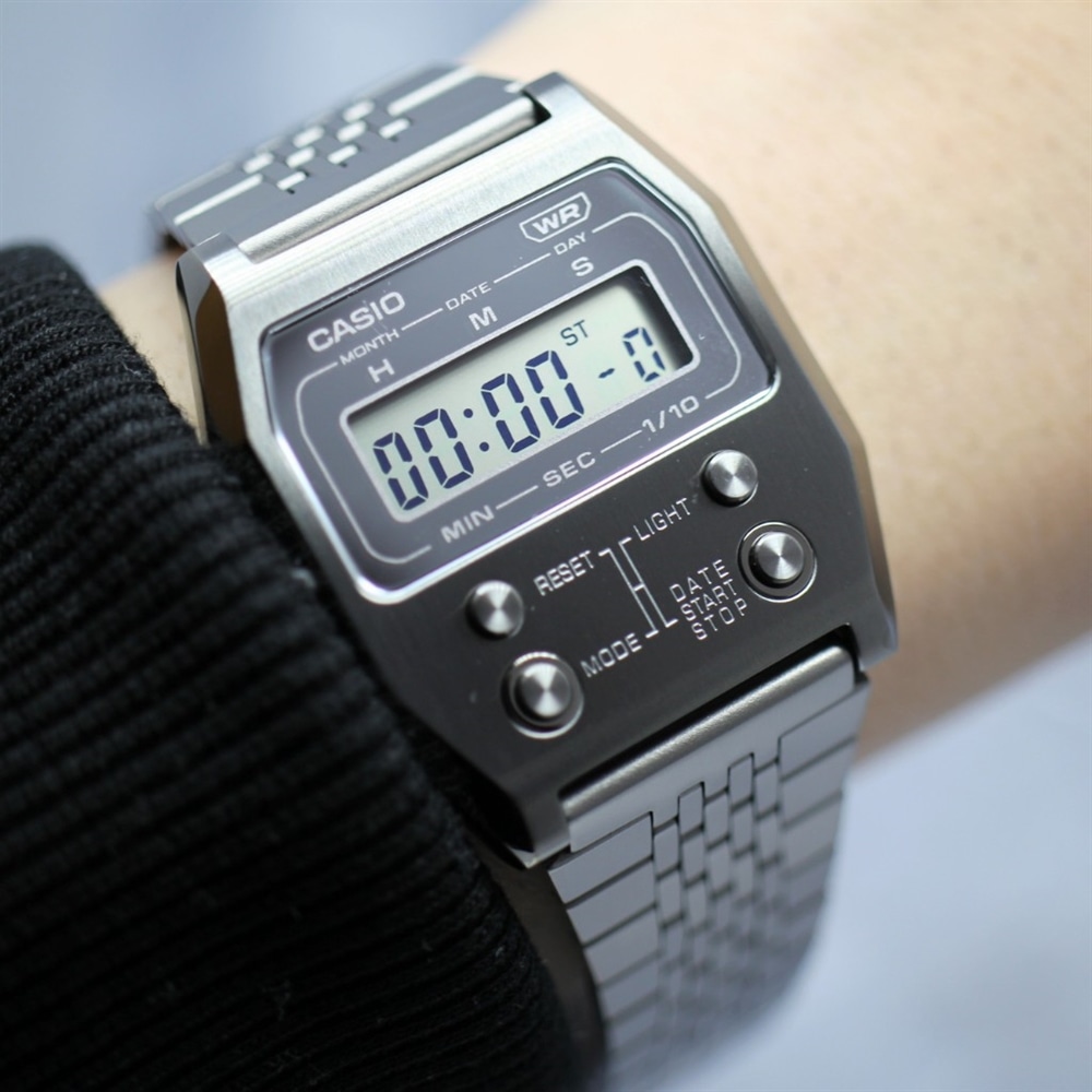 【CASIO】TiCTAC先行販売 レトロ顔がイイ感じ。A1100GGV-8JFをレビュー