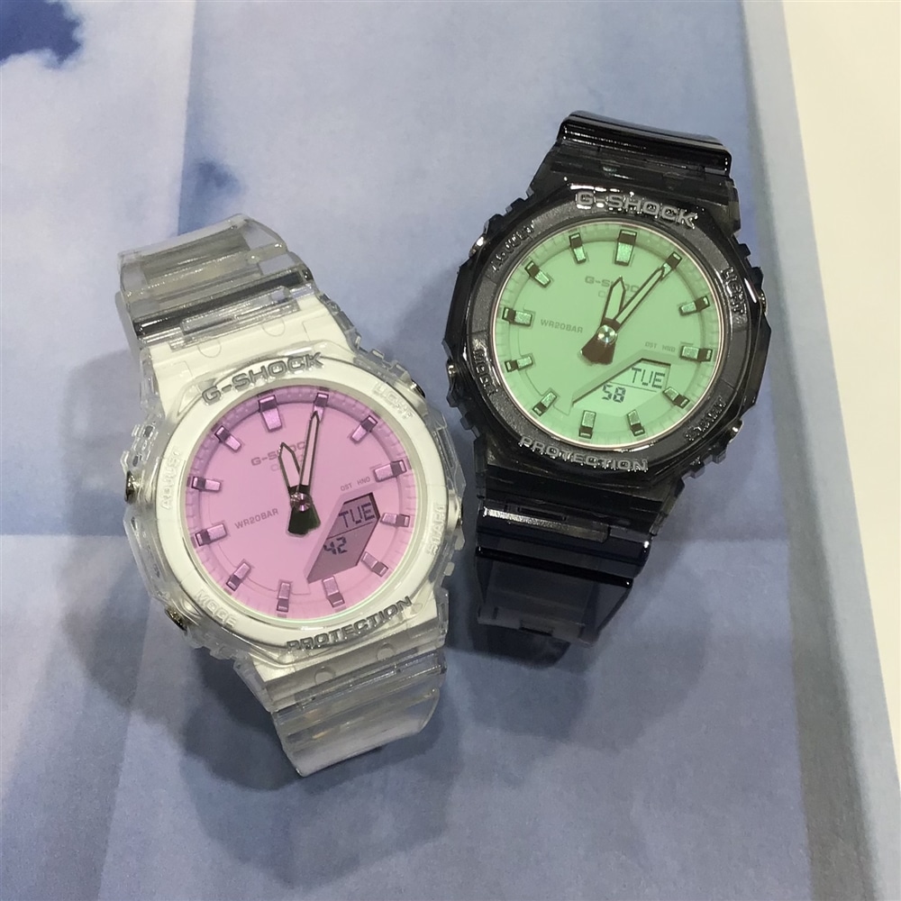 【G-SHOCK】色が変わる!?偏光文字盤★