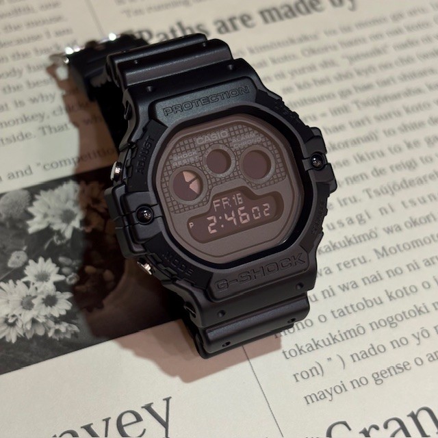 【G-SHOCK】クラシック×オールブラックのイケてる1本。