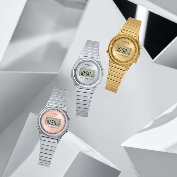 【CASIO】クラシックなカシオ入荷しました!