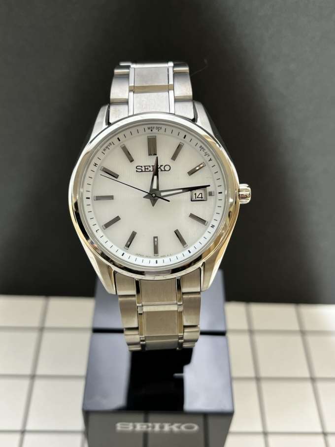【SEIKO SELECTION】新社会人へのお祝いにも!プレミアムなチタン製ソーラー電波時計【Junksルクア店】
