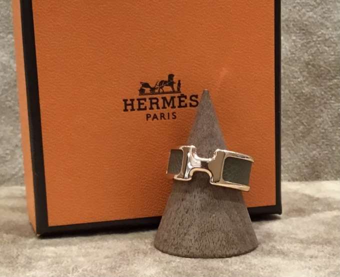 【ヴィンテージ】HERMESリングをご紹介!
