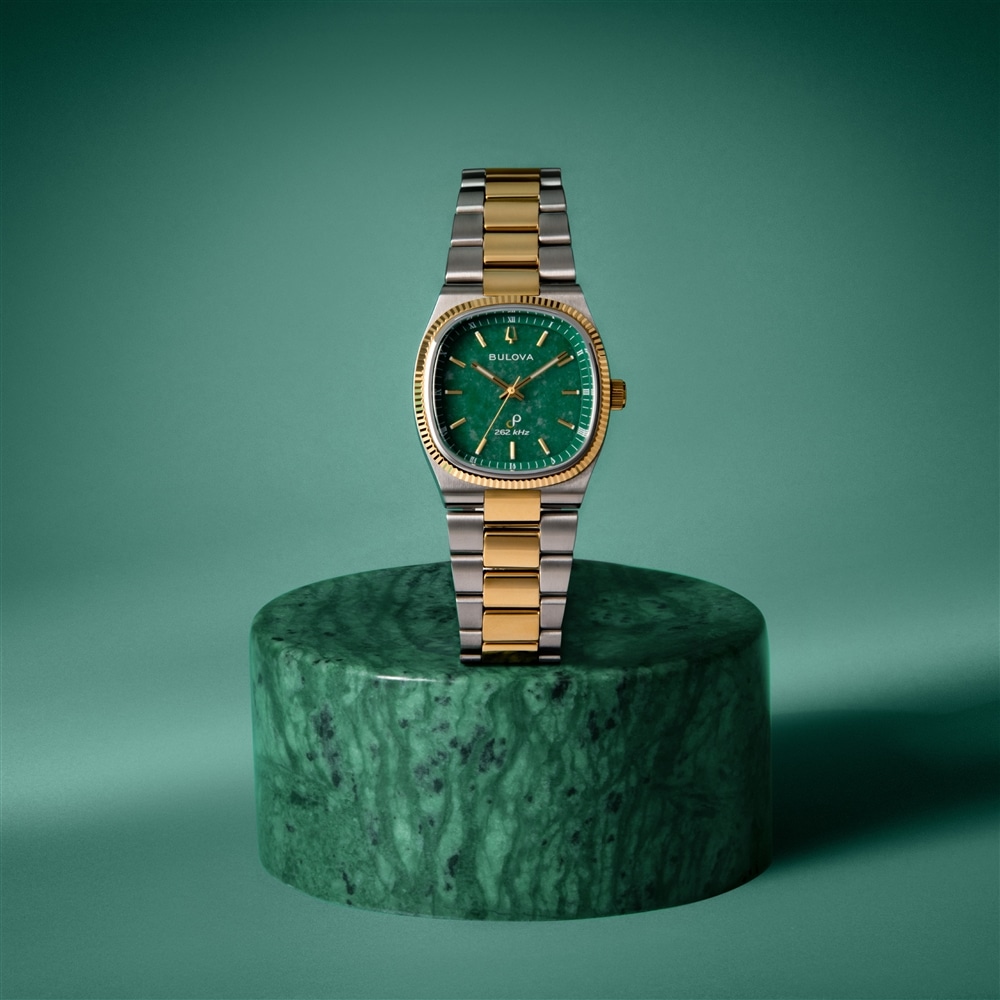【BULOVA】70'sの雰囲気そのまま「Super Seville(スーパーセビーユ)」リバイバルモデル登場